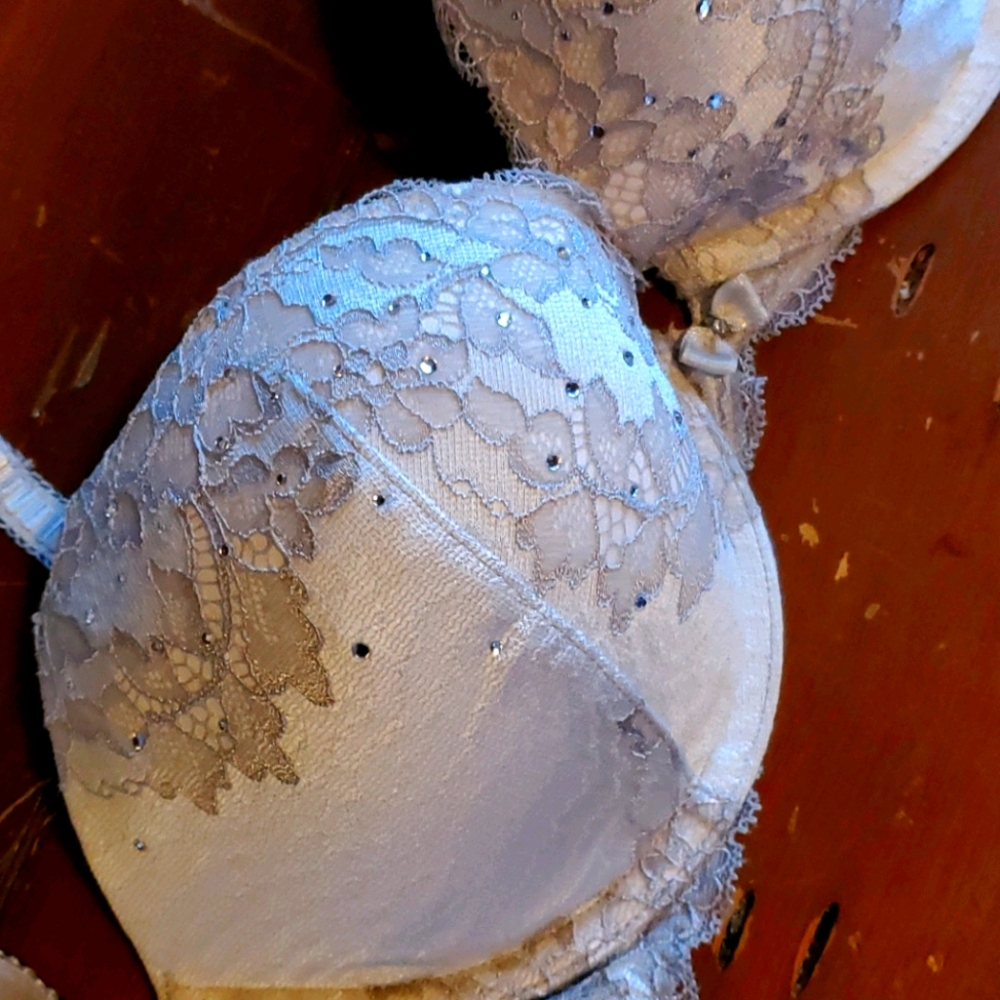 Victoria's Secret Very Sexy Bra